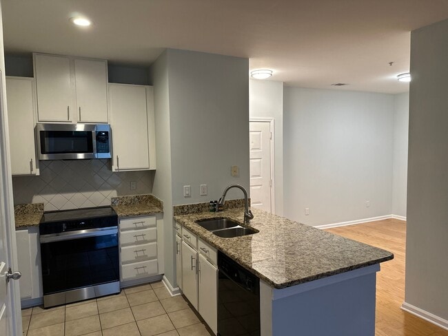 Photo - 821 Ralph McGill Blvd NE Unit 821 Ralph