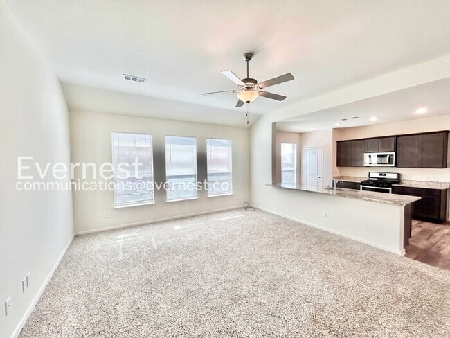 Photo - 4 Bed/2 Bath Home with Garage / Available Now!