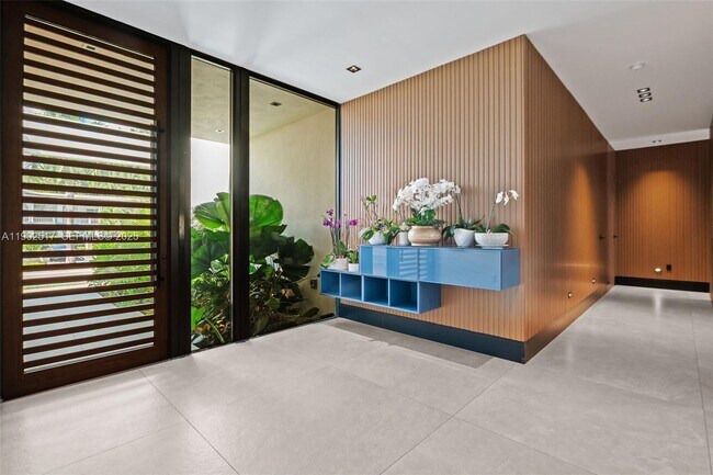 Photo - 655 Layne Blvd