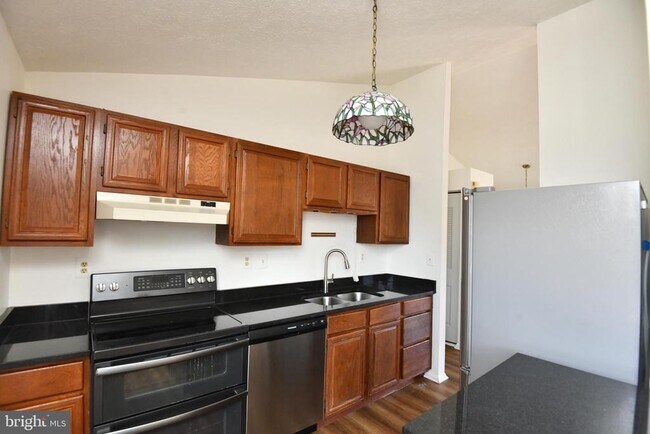 Photo - 3863 Beech Down Dr