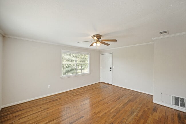 1539 Hawthorne St Unidad 4
