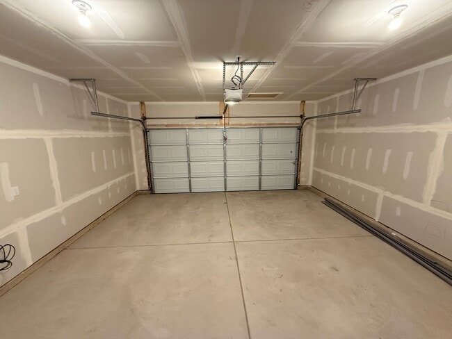 Photo - Nice New SIngle Family Home on Elkhart's NE Side