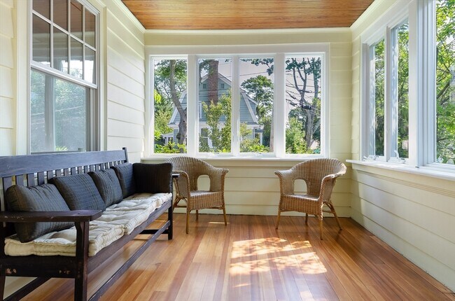 Photo - 29 Devereaux St