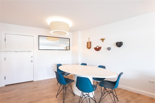 Photo - 1881 Washington Ave Unit 3D