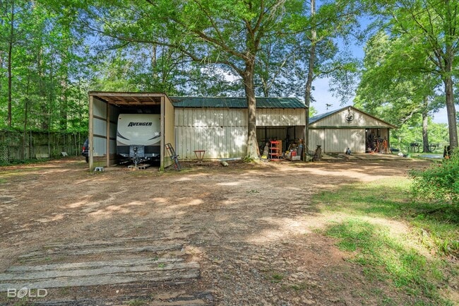 Photo - 10902 Woolworth Rd