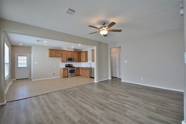 Photo - 10819 Shannon Mills Ln