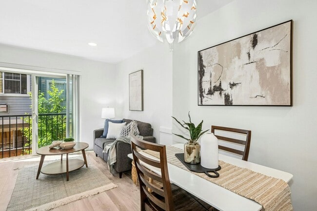 Photo - Columbia City Townhome