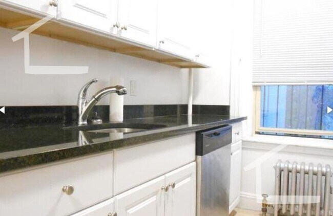 Photo - 9/1 Sunny upper floor 2BR near Cleveland C...