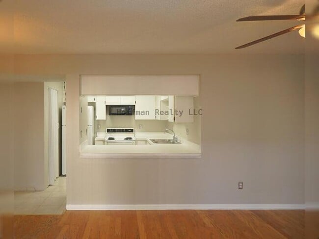 Photo - South Tampa condo in Hyde Park Unit APT 1