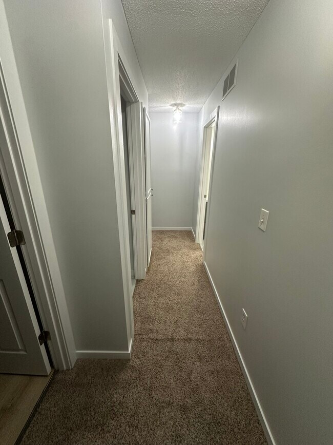 Photo - 1848 Parkway Ave