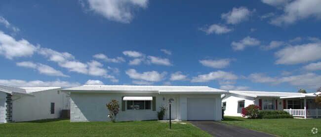 Building Photo - 705 Canal Way Rental