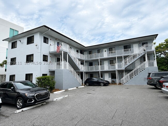 Photo - 3031 SW 27th St Unit 2