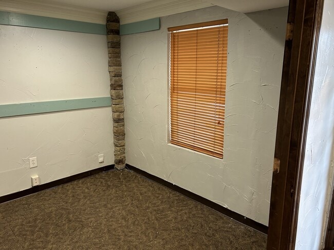 Photo - 2926 Nall St Unit Office