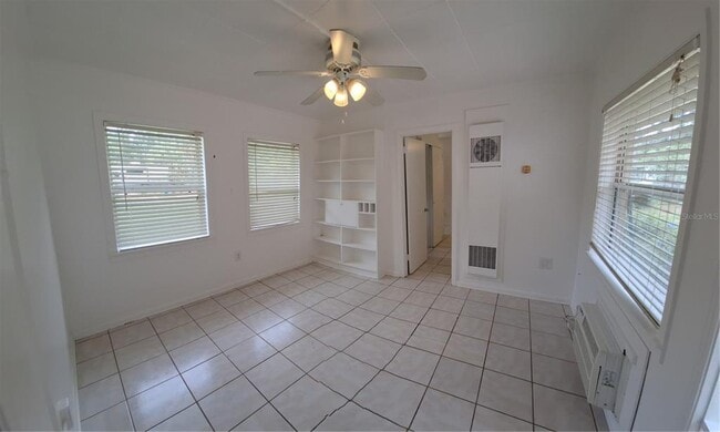 Photo - 149 E Seminole Ave