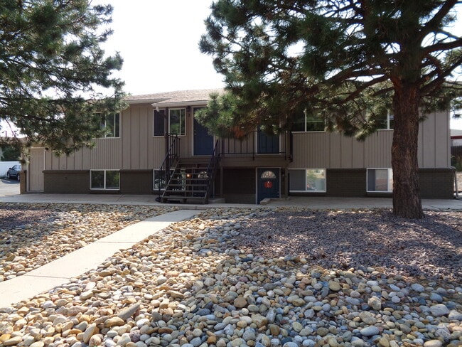 Photo - 6805 Western Pl Unidad 2