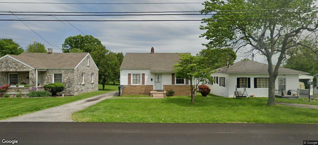 Photo - 304 Morningside Dr House