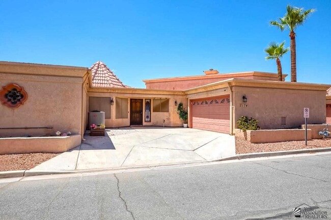 Photo - 2174 S Del Valle Way