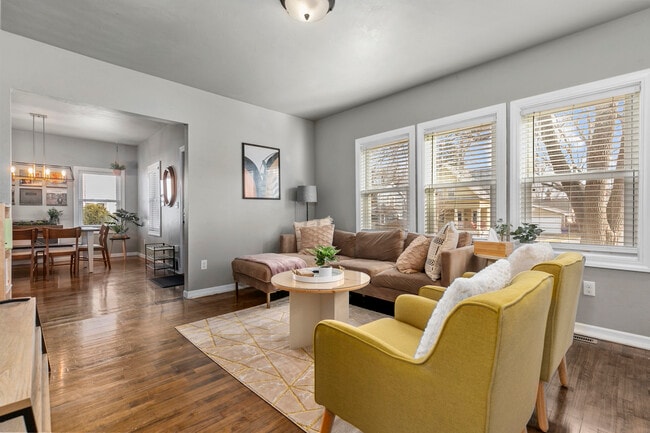 Photo - 509 N Lawe St Unidad A