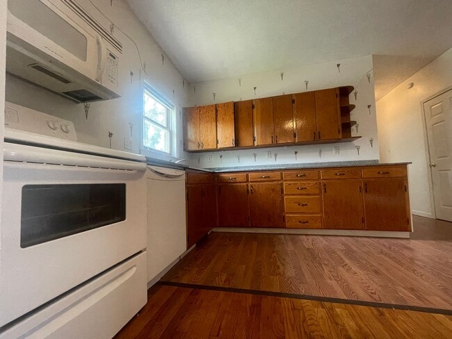 Photo - 321 E College St Unit Apt. A