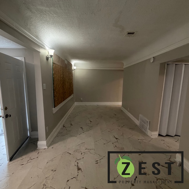 Photo - 2 BED + BONUS ROOM! 1 BATH HOME!