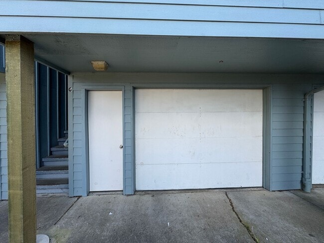 Photo - 1041/A/ Unit 1041/A/G