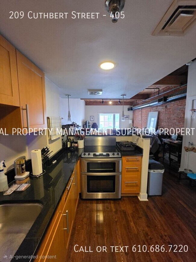 Photo - 209 Cuthbert St