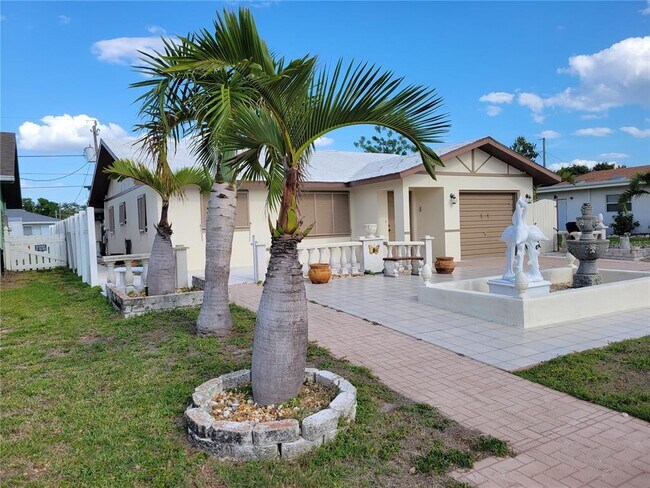 Photo - 1028 Lillian St