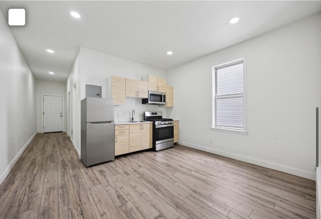 Building Photo - 2205 N Broad St Unit 2F Rental