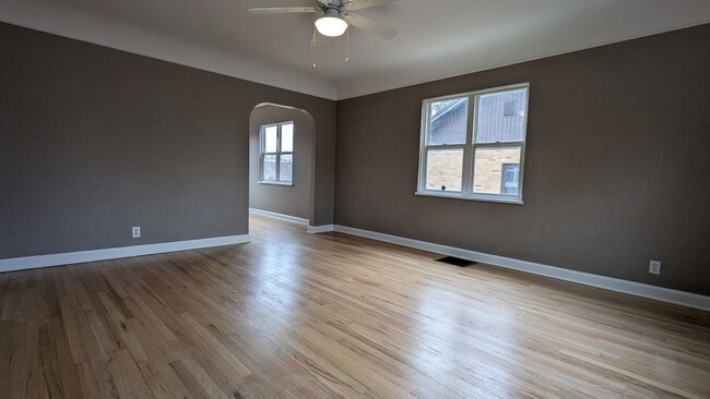 Photo - SUPER CUTE 2 or 3 BEDROOM HOME + GARAGE IN QUIET EDGEWATER NEIGHBORHOOD!