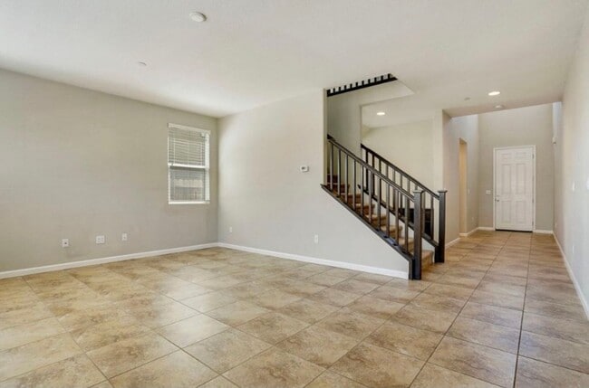649 Perino Ln