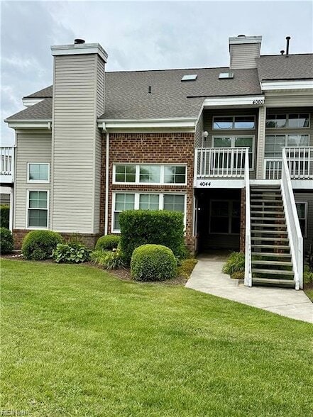 Photo - 4044 Laurel Green Cir