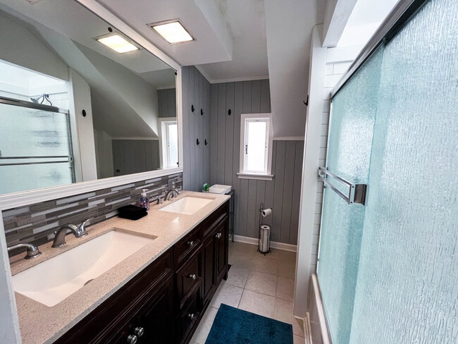 Photo - 110 Linden Ave