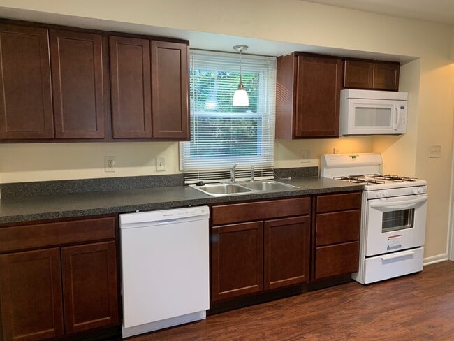 Photo - 311 Ventura Dr