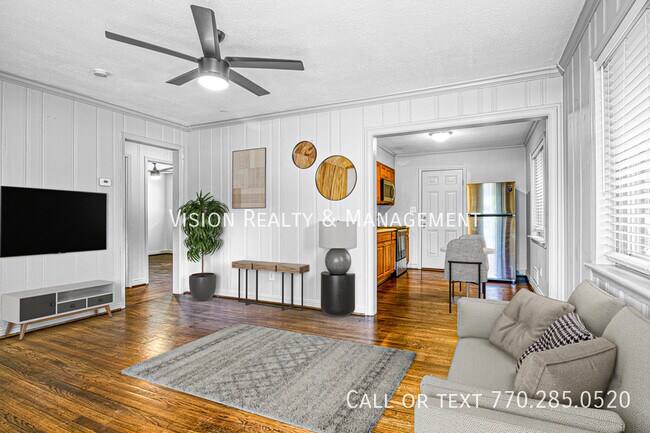 Photo - 3447 Pierce St