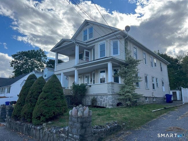 158 Beechwood Ave Unit 2