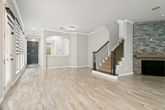 Photo - 2450 Sunderland Ln
