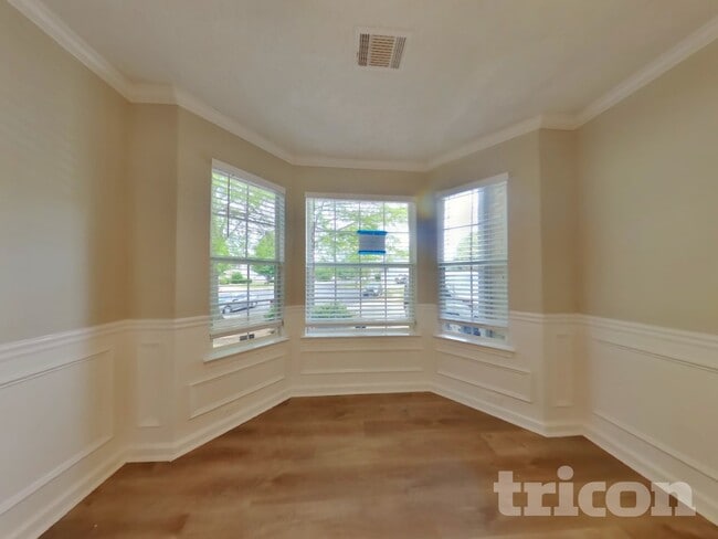 Photo - 1017 Spaniel Terrace