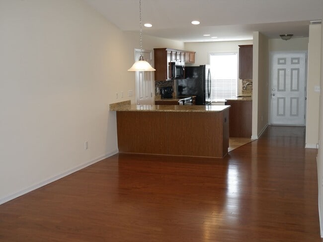 Photo - 3225 Hyde Pl Cir