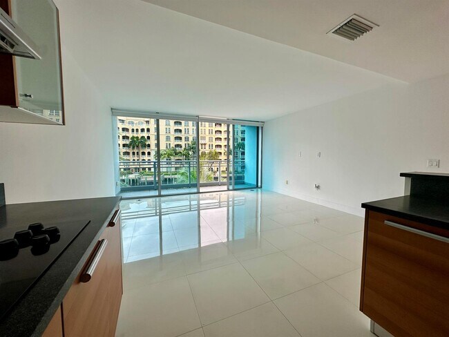 Photo - 2950 NE 188th St Unit 225