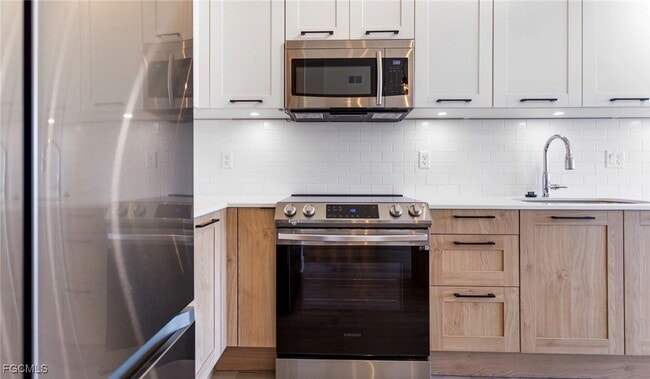 Building Photo - 22980 Vista Edera Cir Unit 2-207