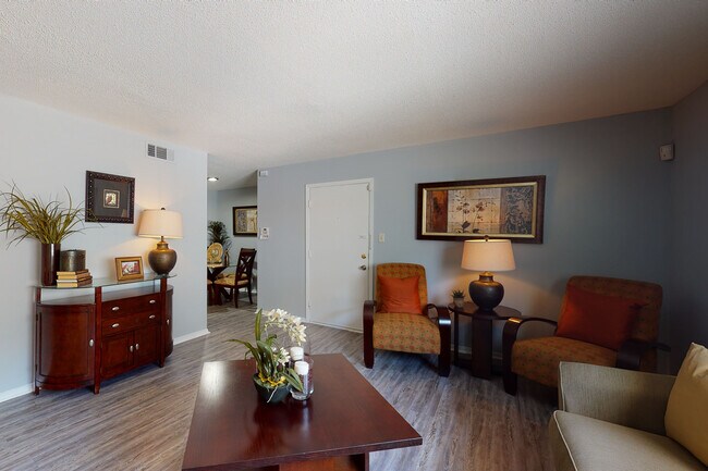 Photo - Hickory Farms