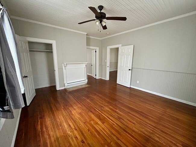 Photo - 24 W Tuscaloosa Ave