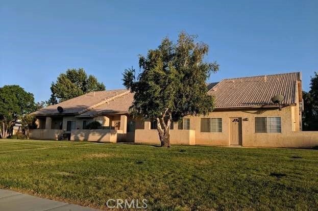 Photo - 1649 Pine Ct