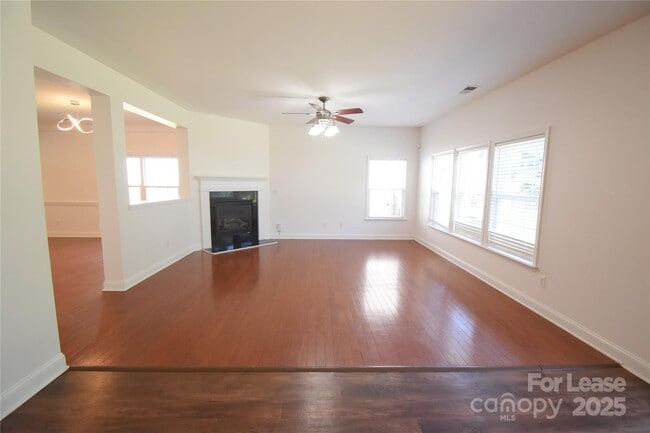 Photo - 6728 Evanton Loch Rd