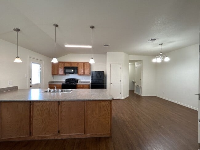 Photo - 5706 Lariat Ct