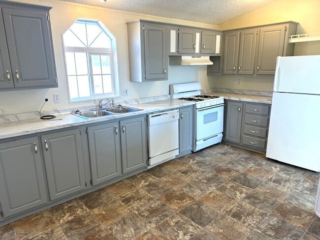 Photo - 3 bedroom/2 bath double wide in Spring Creek