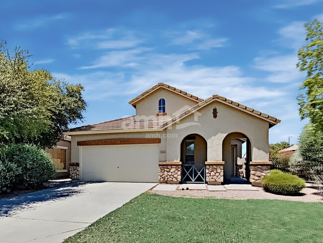 Building Photo - 3464 E Packard Dr