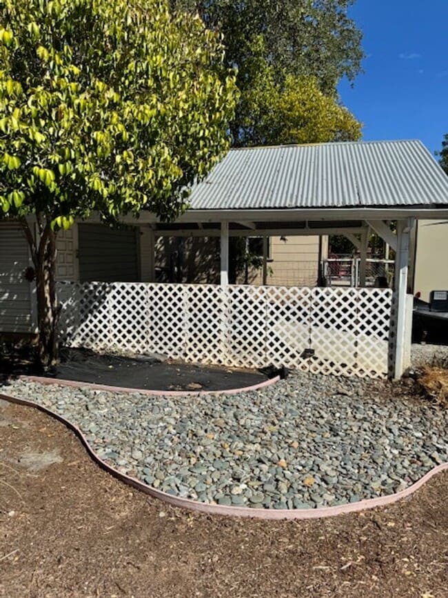 Photo - SHAS2352 Unidad STUDIO