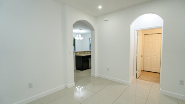 Photo - 3502 W 86th Terrace