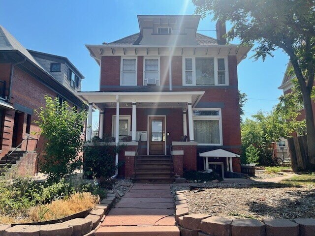 Historic 1BR/1BA in Capitol Hill – Availab... - Historic 1BR/1BA in Capitol Hill – Availab... House
